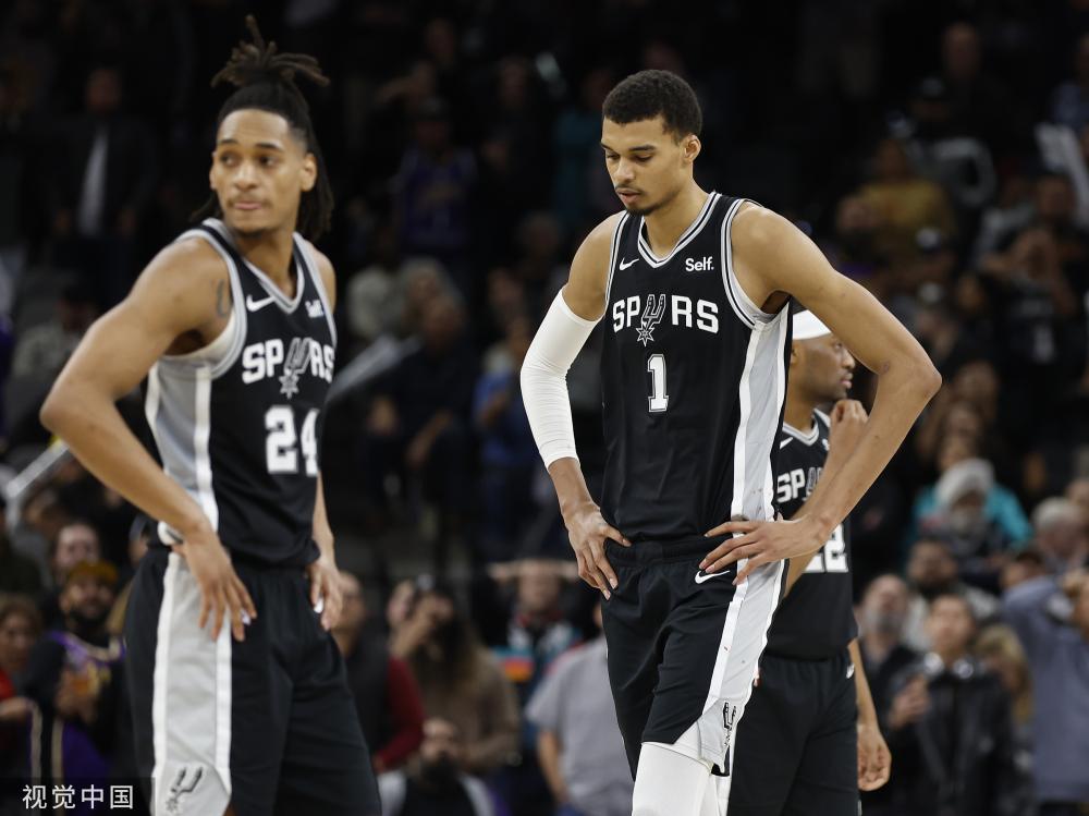 台上获得更 台上获得更